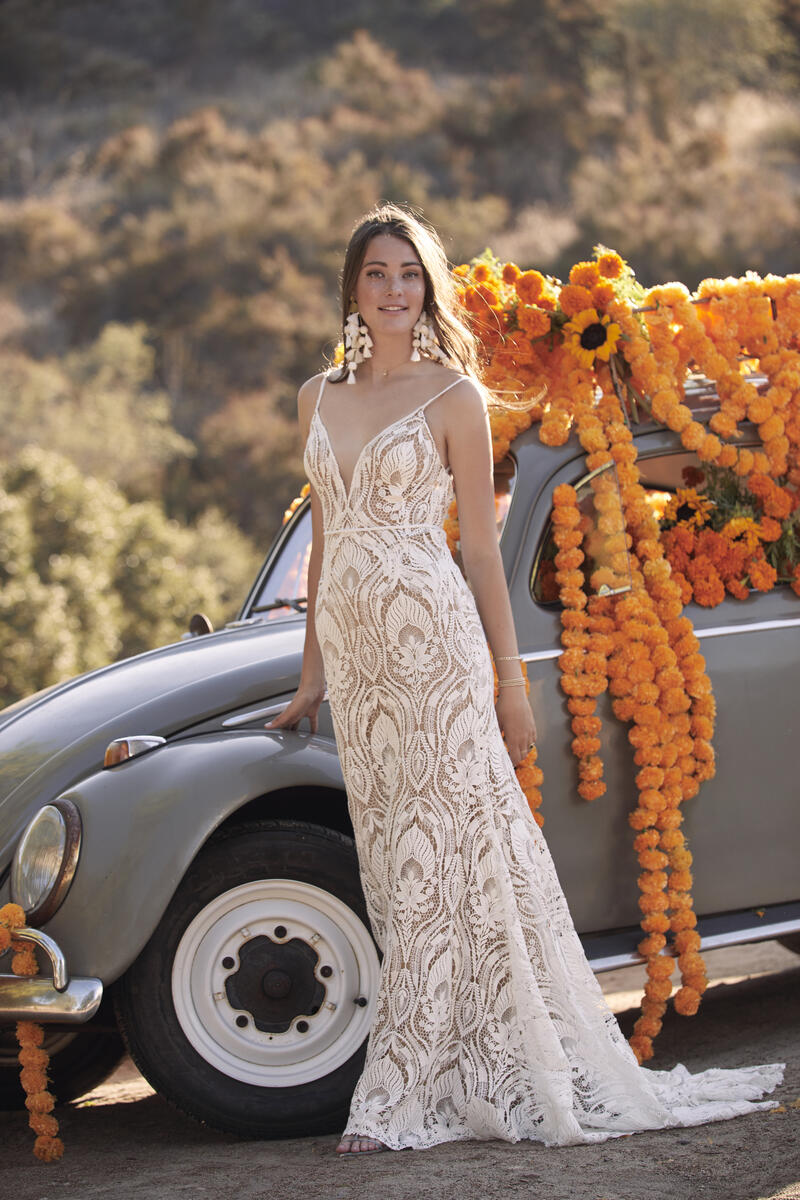 Willowby Style Number 54111 - 1