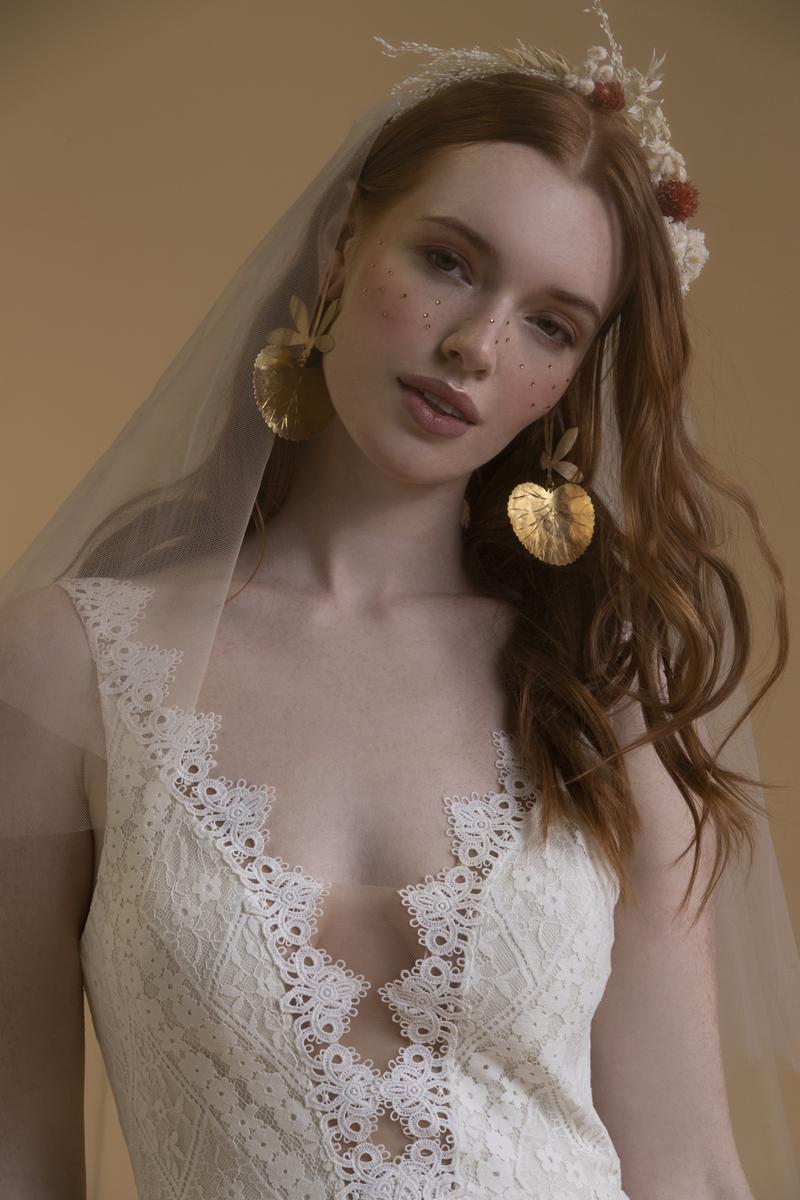 Willowby Style Number 56124 - 6