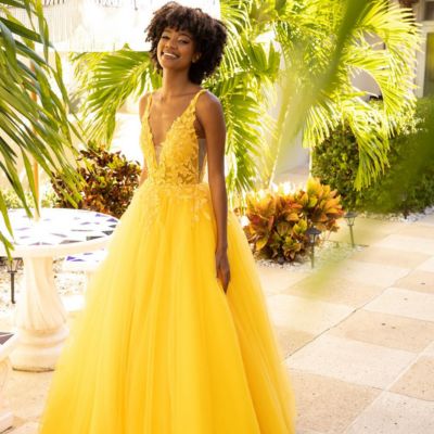 Common Mistakes To Avoid When Prom Dress Shopping