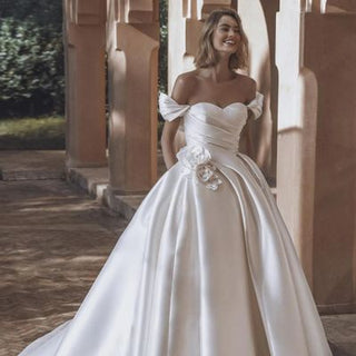 Transitioning Your Look From Ceremony to Reception