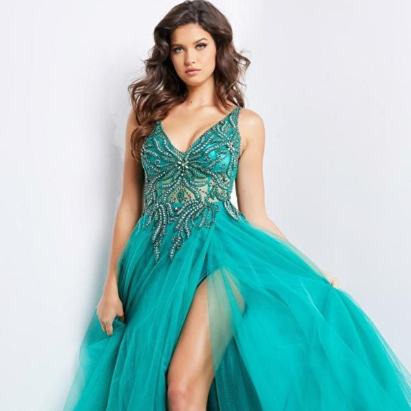 The Importance of Finding a Prom Dress You Feel Confident In