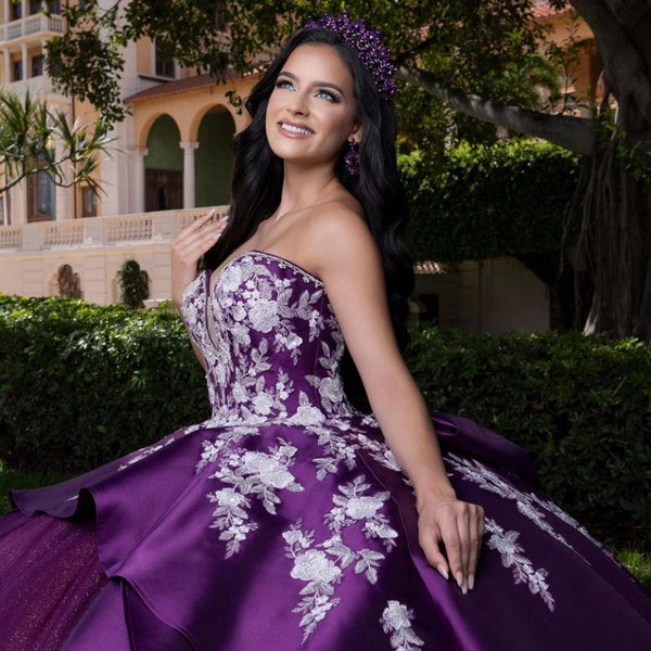 What To Know Before Quinceañera Dress Shopping Online