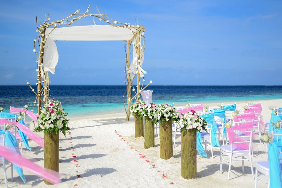 5 Destination Wedding Tips