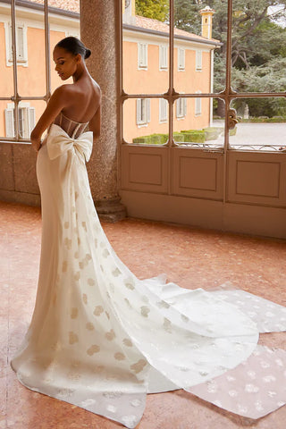 Ines Di Santo Style Number Topaz - 2