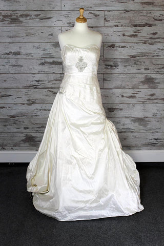 Justin Alexander Style Number 8523 - 1