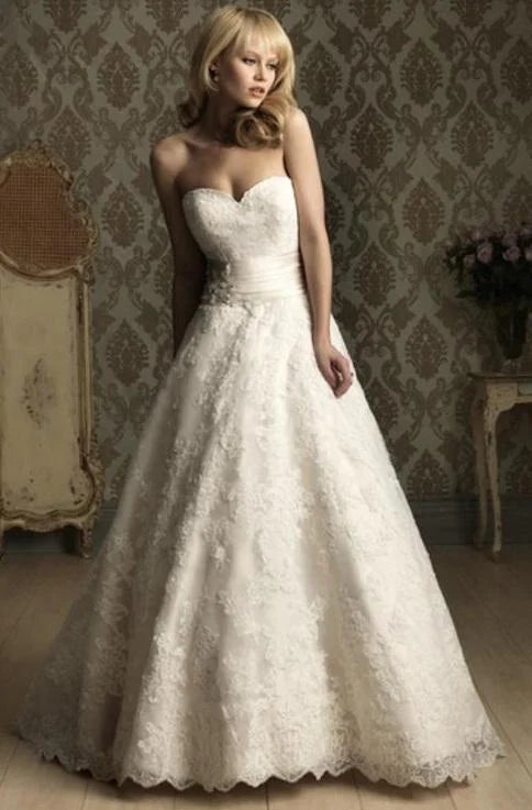 Allure Bridal Style Number 8850 - 1