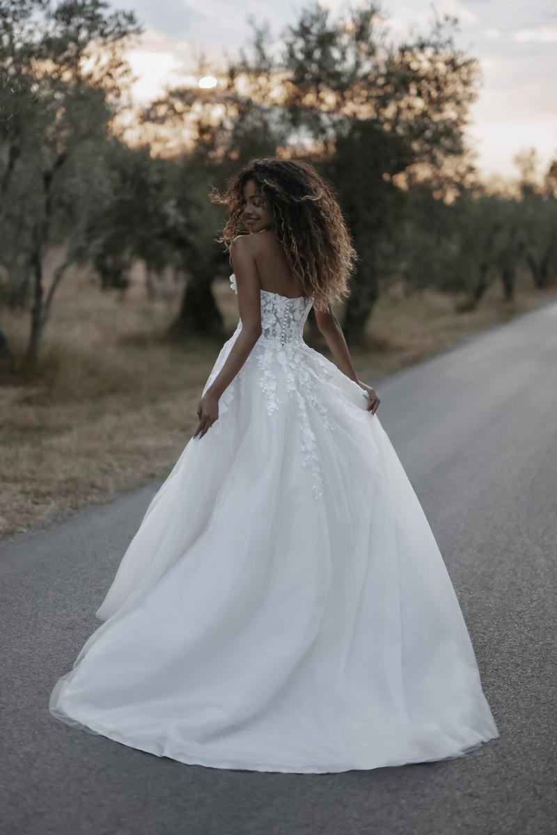 Abella Style Number E304 - 2