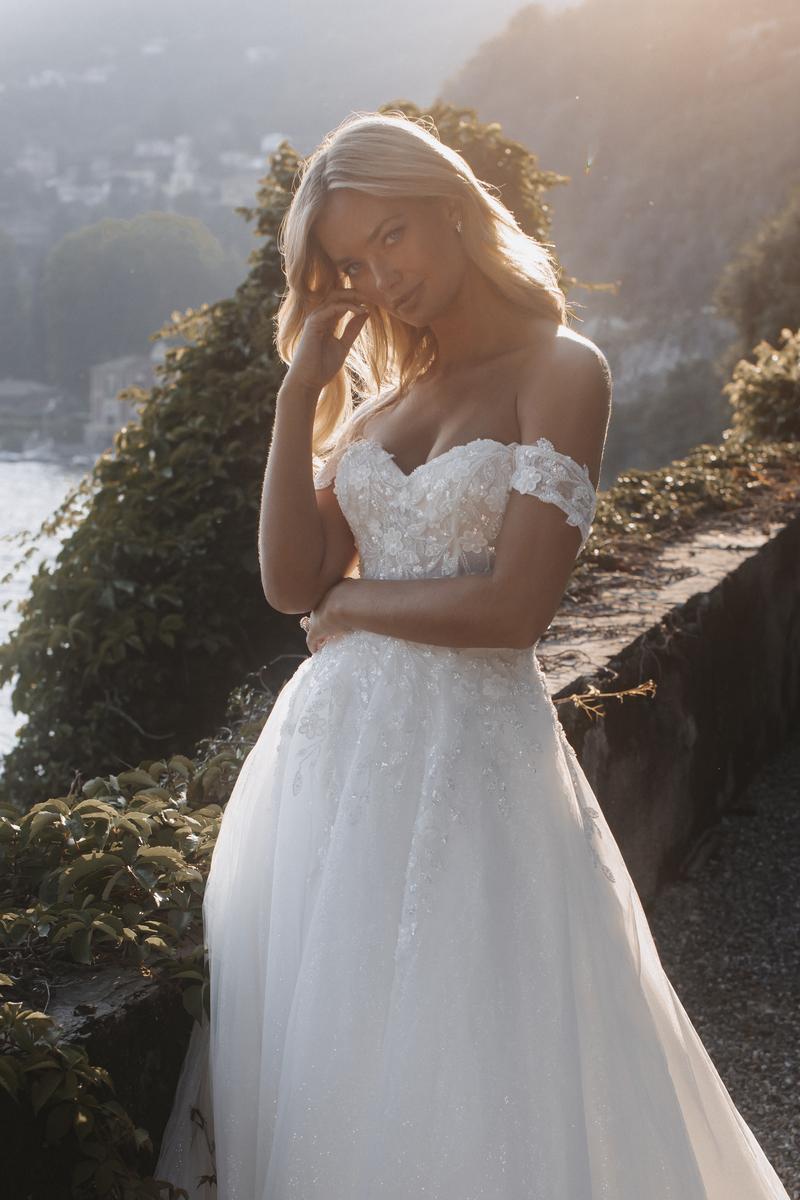 Abella Style Number E403 - 3