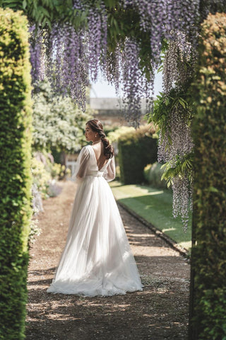 Bridgerton Style Number BR1001 - 8