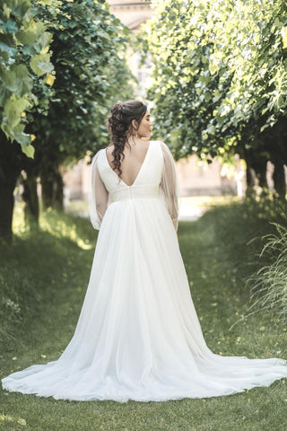 Bridgerton Style Number BR1001 - 2