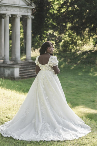 Bridgerton Style Number BR1010 - 4