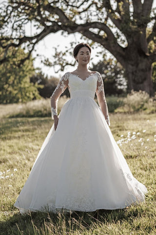 Bridgerton Style Number BR1011 - 3