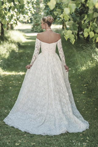 Bridgerton Style Number BR1012 - 2