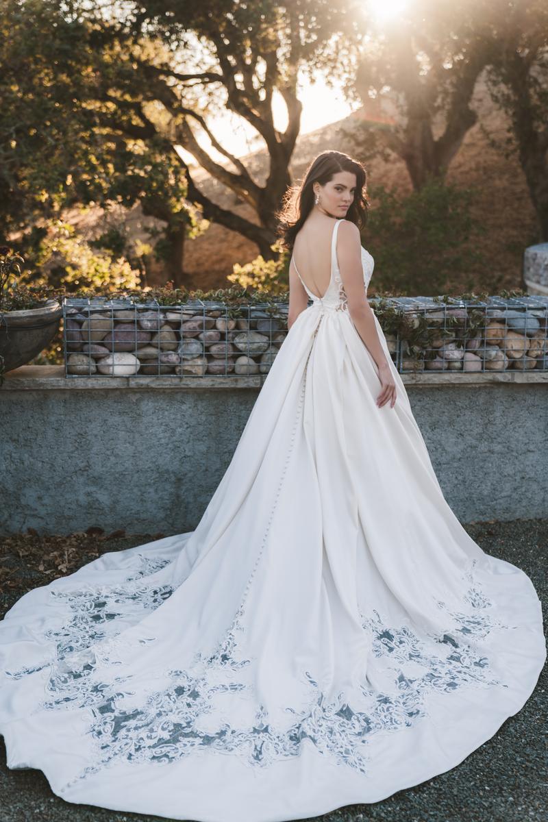 Allure Couture Style Number C684L - 3