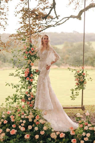 Disney Fairy Tale Weddings Style Number D321 - 5