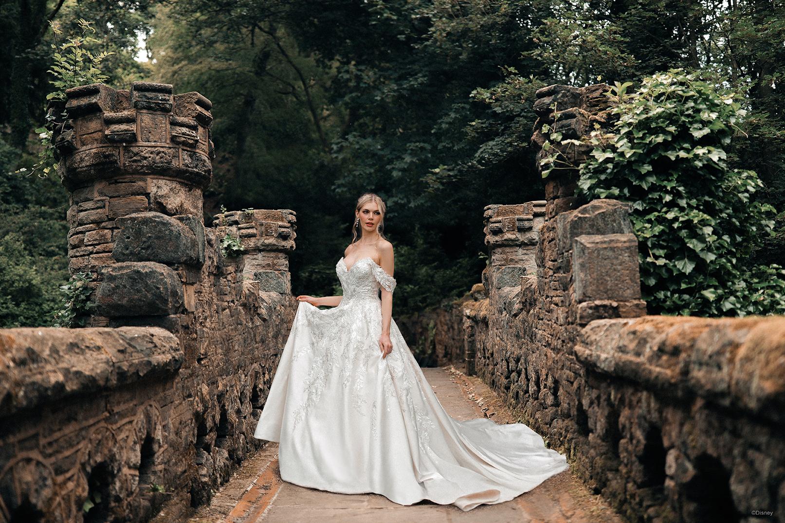 Disney Fairy Tale Weddings Style Number D323 - 10