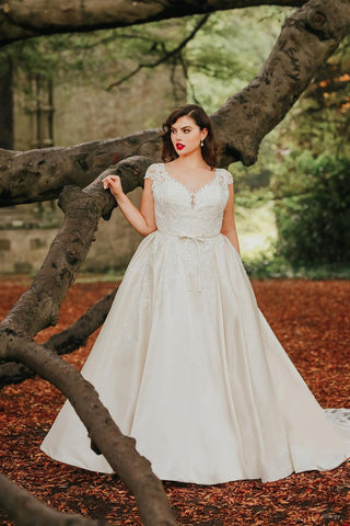 Disney Fairy Tale Weddings Style Number D327 - 8