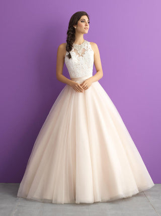Allure Romance Style Number 3011 - 1