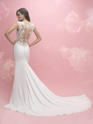 Allure Romance Style Number 3058 - 2