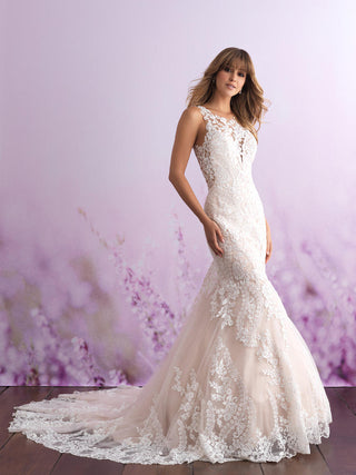 Allure Romance Style Number 3115 - 3