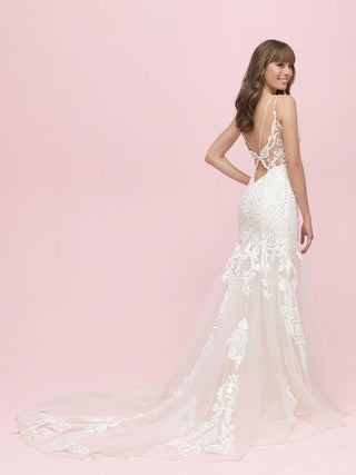 Allure Romance Style Number 3215 - 2
