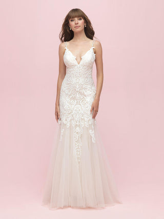 Allure Romance Style Number 3215 - 1
