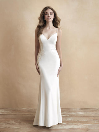Allure Romance Style Number 3304 - 1