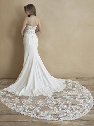 Allure Romance Style Number 3311 - 2