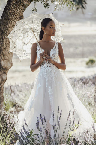 Allure Romance Style Number R3605W - 3