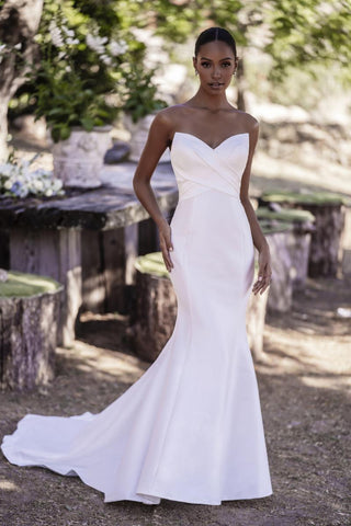 Allure Romance Style Number R3608 - 1