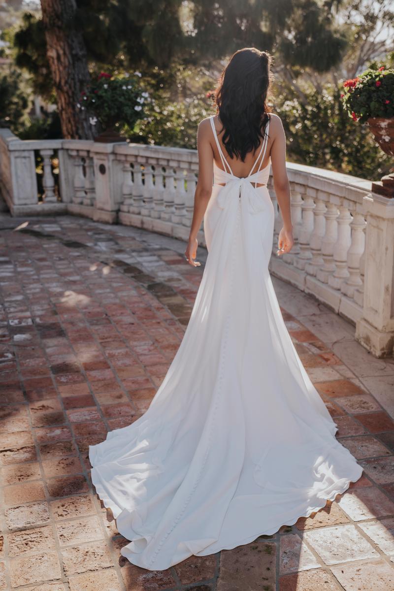 Allure Romance Style Number R3658 - 2
