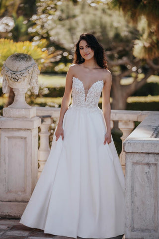 Allure Romance Style Number R3660 - 3