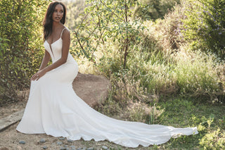 Allure Romance Style Number R3711 - 5