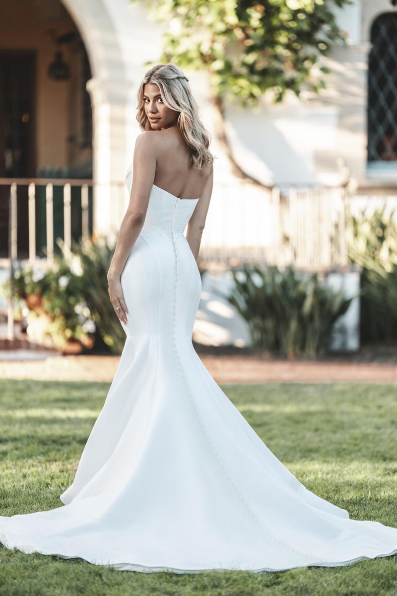 Allure Romance Style Number R3756 - 2