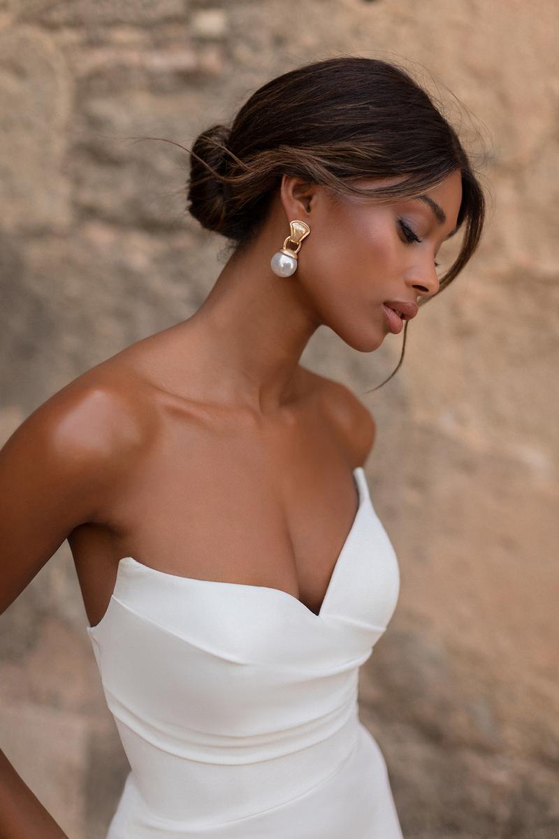 Wilderly Bride Style Number F369 - 8