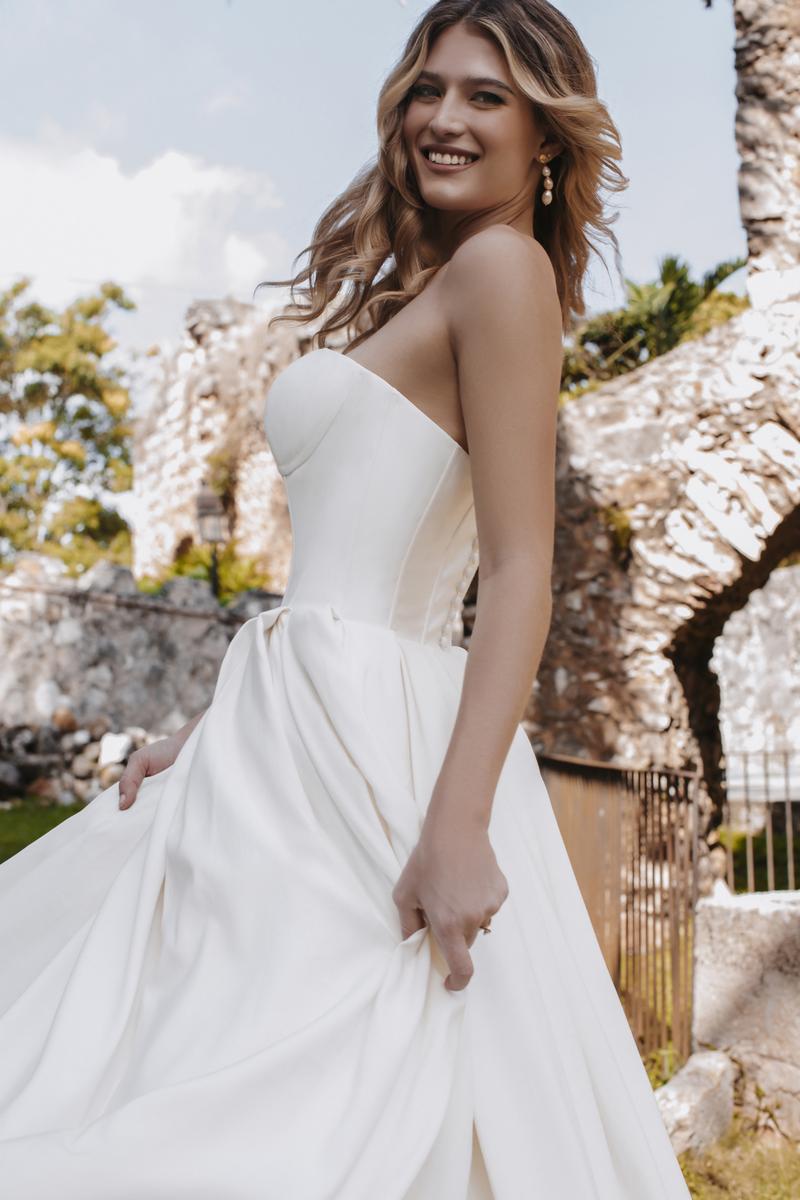 Abella Style Number E366 - 6
