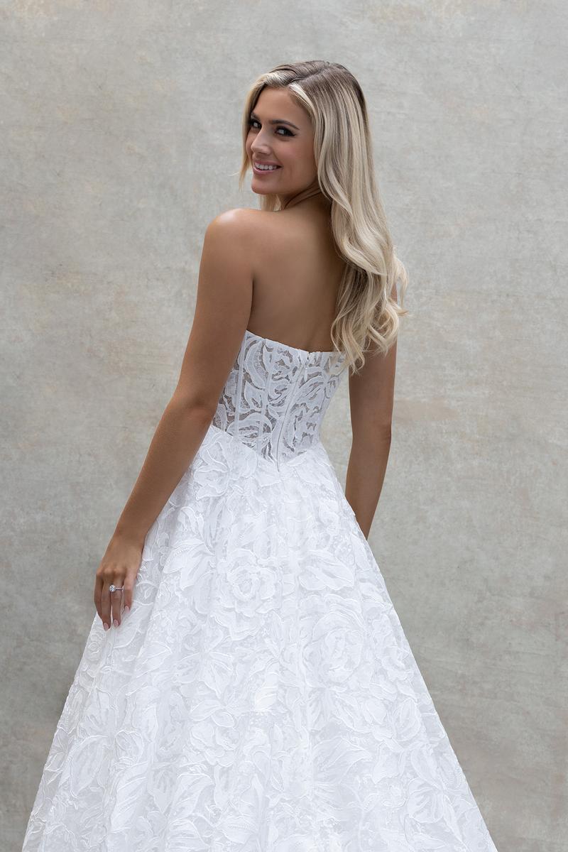 Abella Style Number E518 - 8