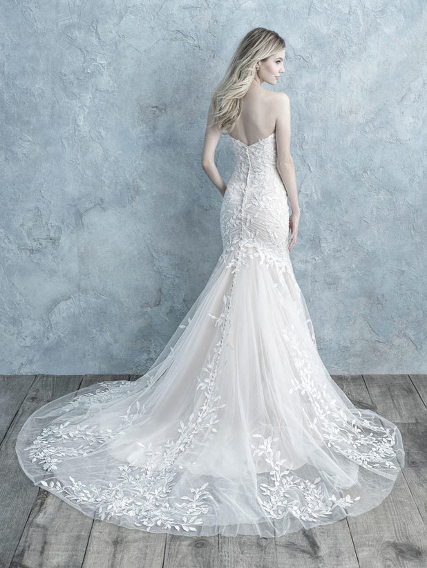 Allure Bridal Style Number 9678 - 2