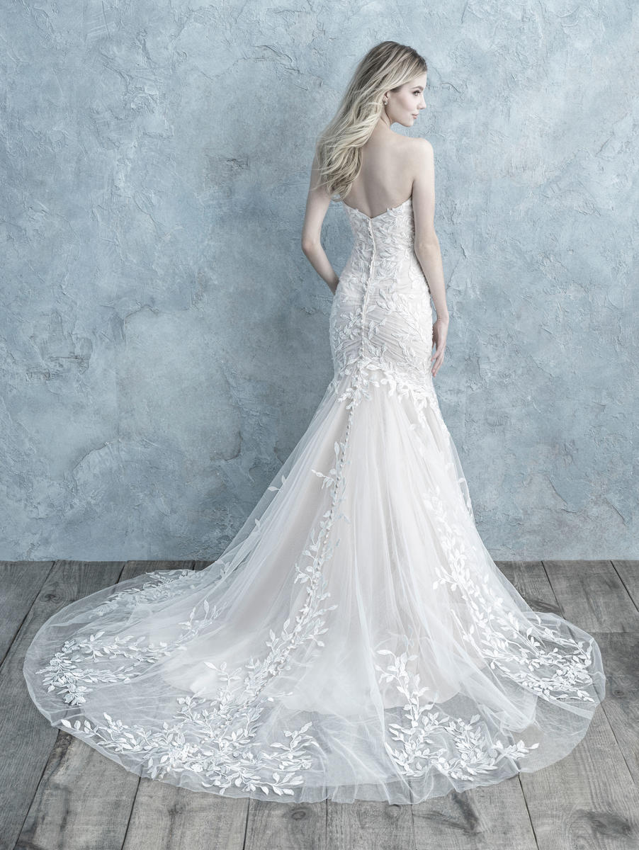 Allure Bridal Style Number 9678 - 2
