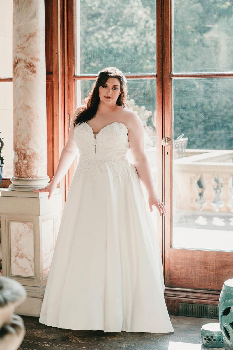Allure Bridal Style Number 9713 - 7