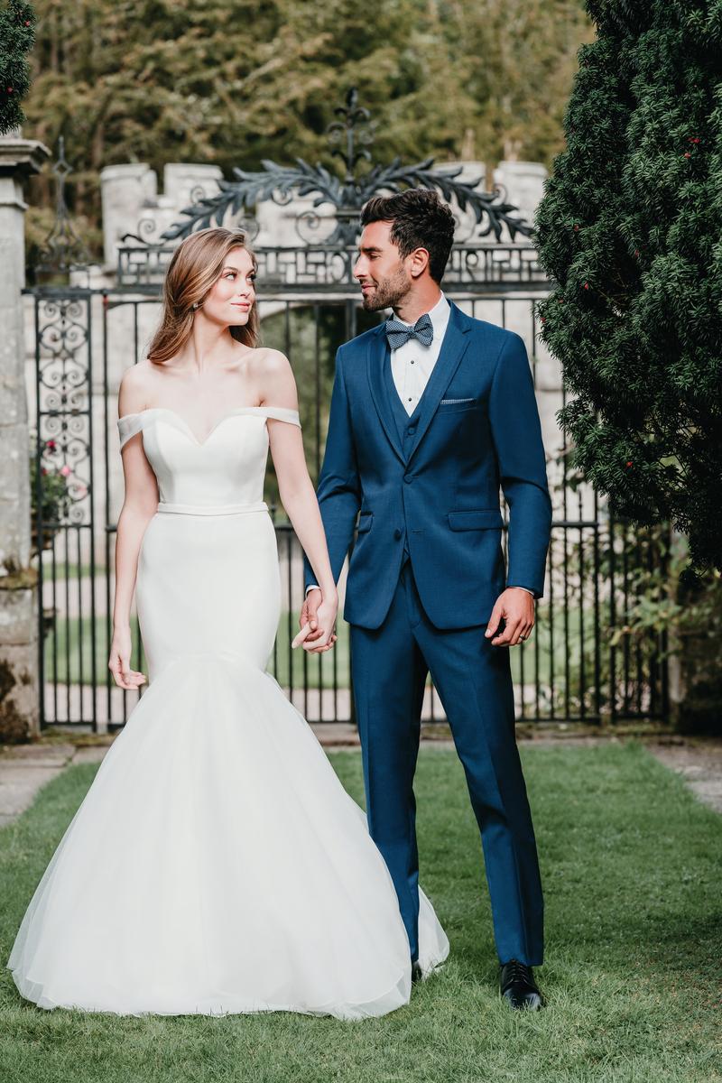 Allure Bridal Style Number 9719 - 7
