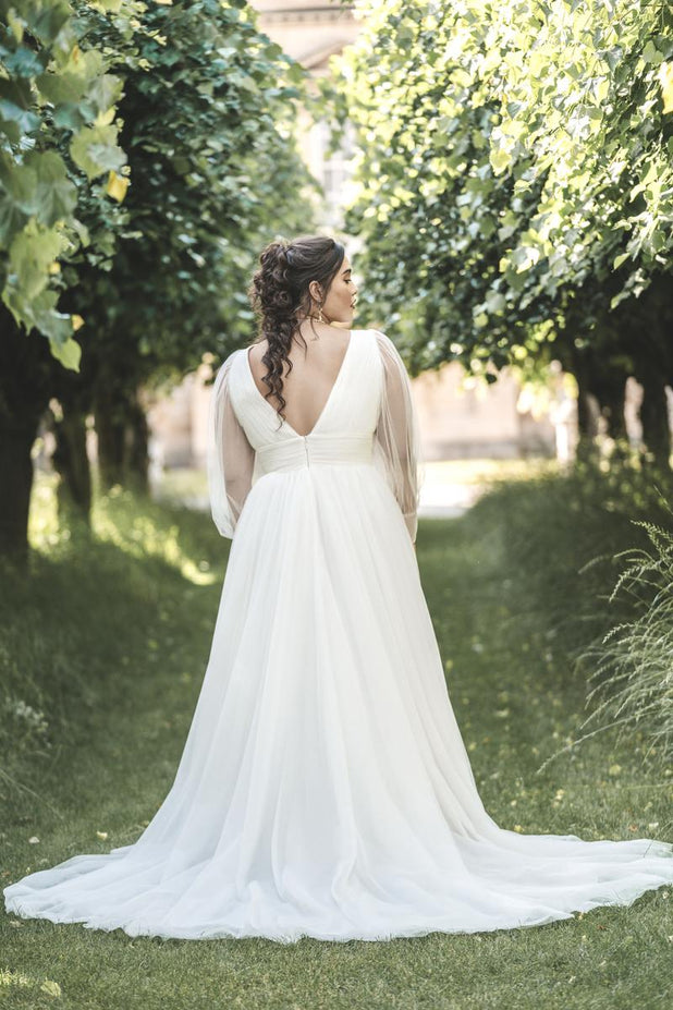 Bridgerton Style Number BR1001 - 2