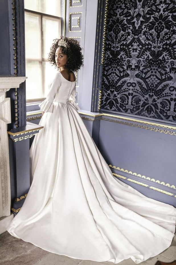 Bridgerton Style Number BR1013 - 2