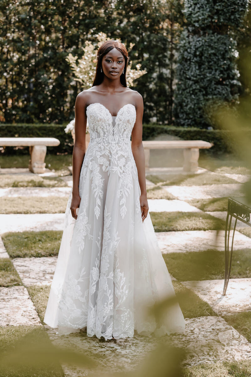 Allure Couture Style Number C625 - 6