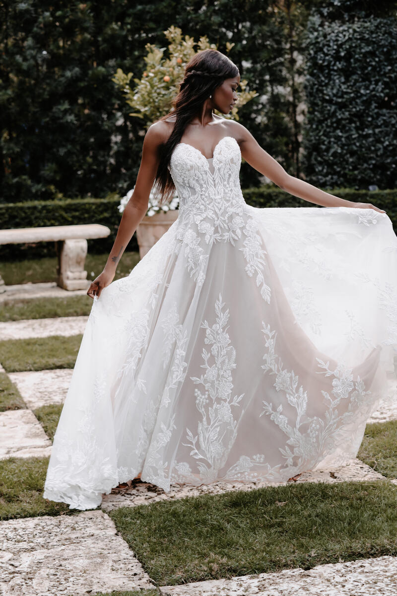 Allure Couture Style Number C625 - 7