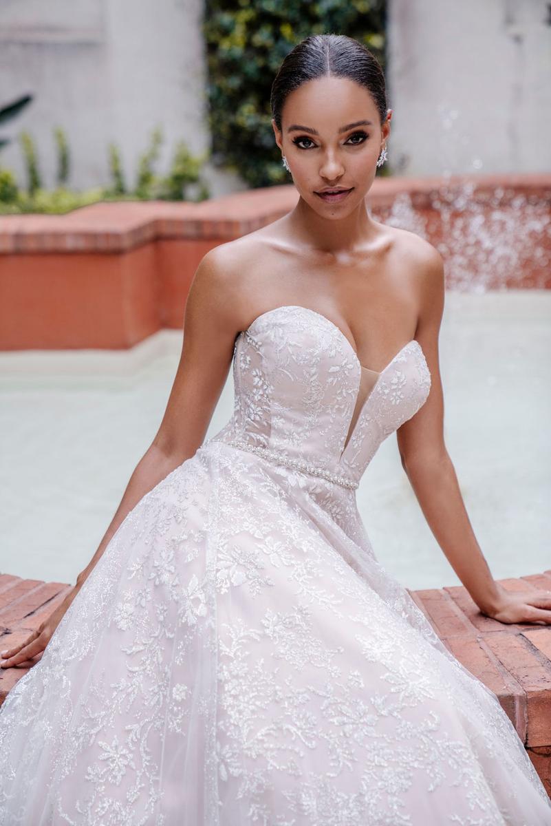 Allure Couture Style Number C660 - 4