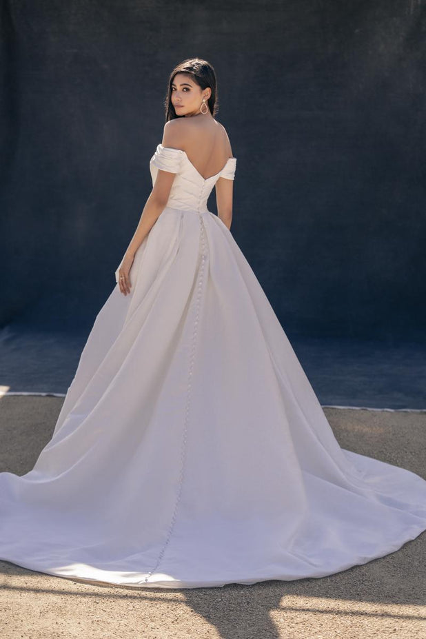 Allure Couture Style Number C733 - 2