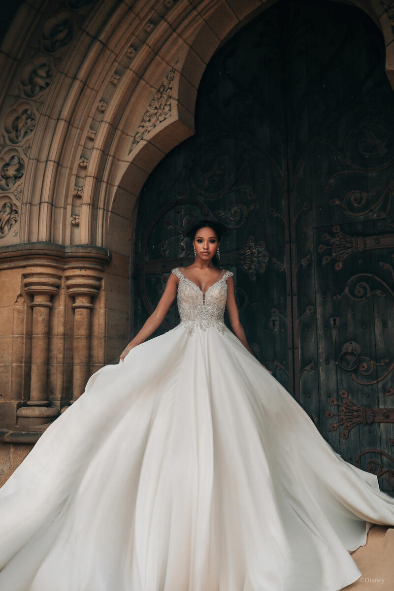 Disney Fairy Tale Weddings Style Number D284L - 7
