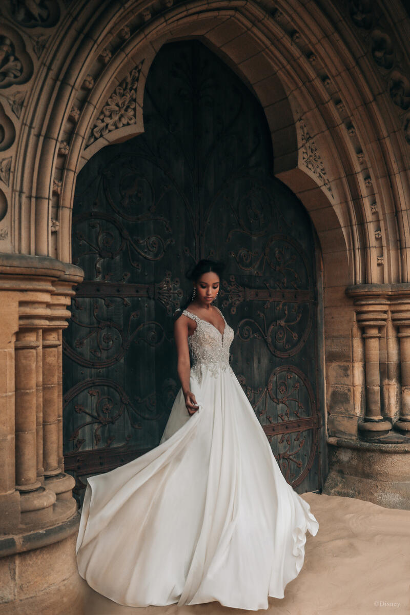 Disney Fairy Tale Weddings Style Number D284L - 8