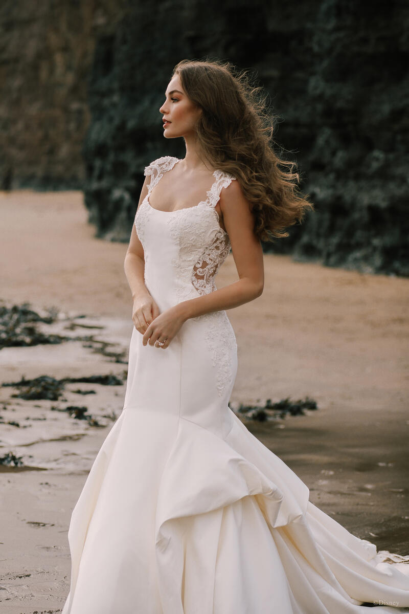 Disney Fairy Tale Weddings Style Number D290 - 8